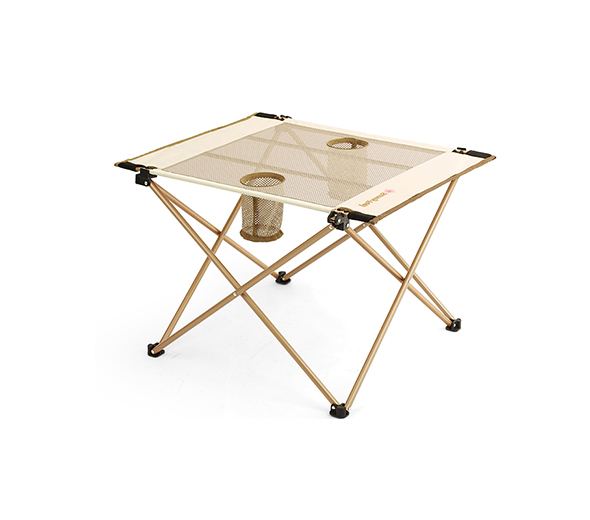 Sakura Season Mesh Table